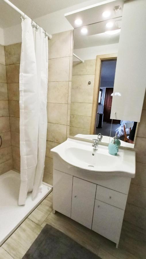 Апартаменты Apartma Montemoro Анкаран Экстерьер фото